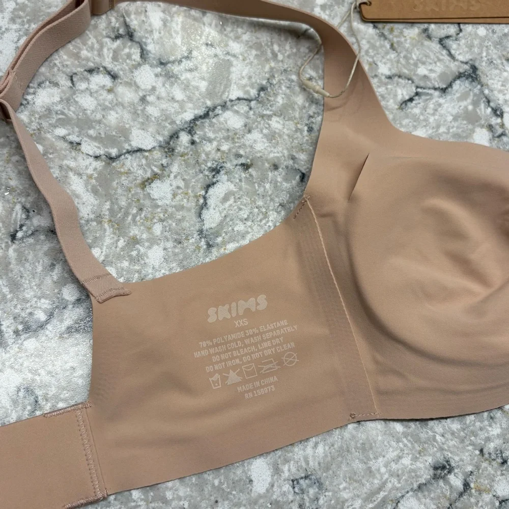 SKIMS Naked Scoop Bralette NWT in Mica - Picture 5 of 6